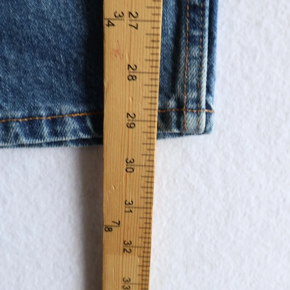 Vintage Y2K Levis 550 Jeans Men's 36x30 Denim USA Medium Wash 2001